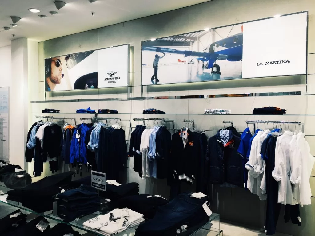How Digital Signage Can Benefit Your Retail Business